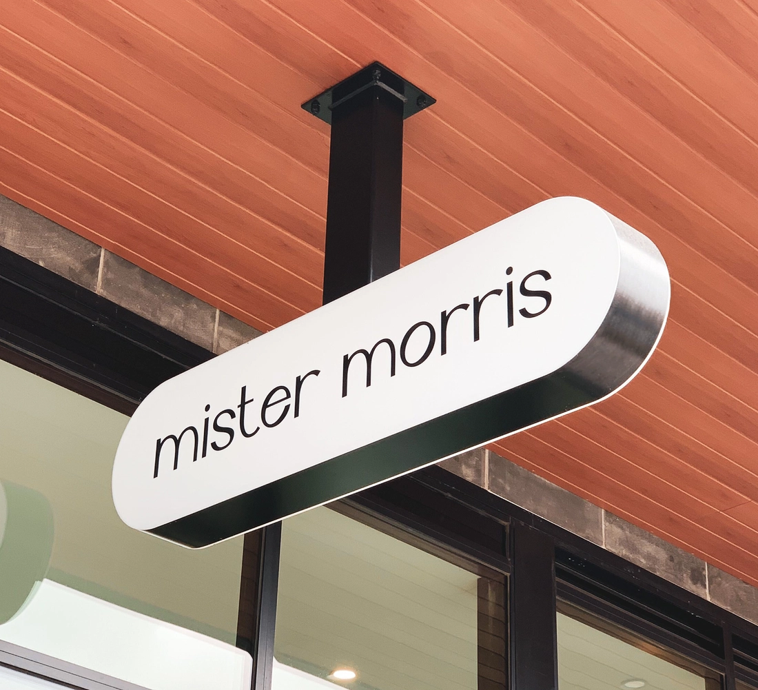 Mister Morris | Branding, Graphic design, Logo creation, Web Development, Interface design, Experience design, Motion Design